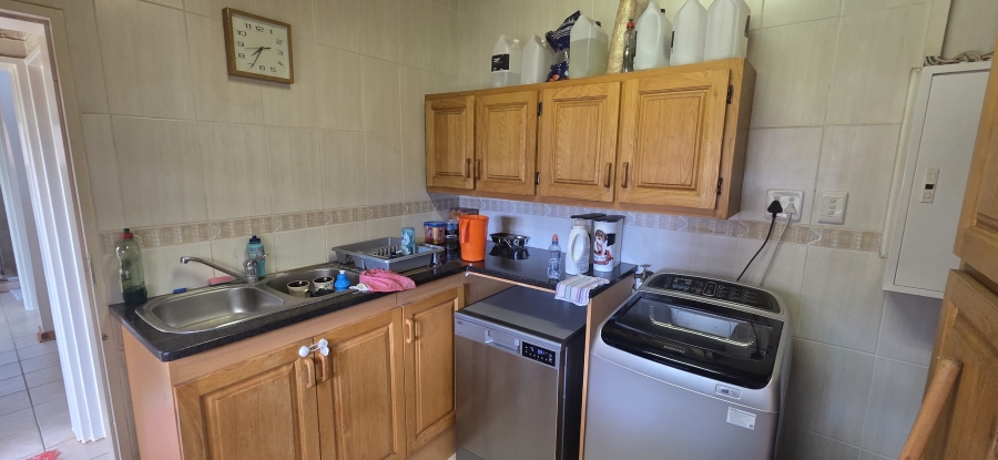 4 Bedroom Property for Sale in Hillcrest Northern Cape